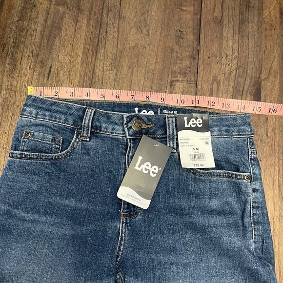 Lee Bermuda Jean Shorts  - Picture 9 of 11